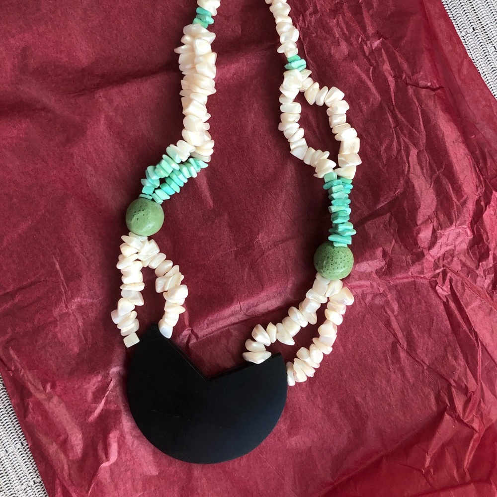 Sold Do Not purchase Vintage necklace. Excellent vintage condition. - Picture 3 of 4